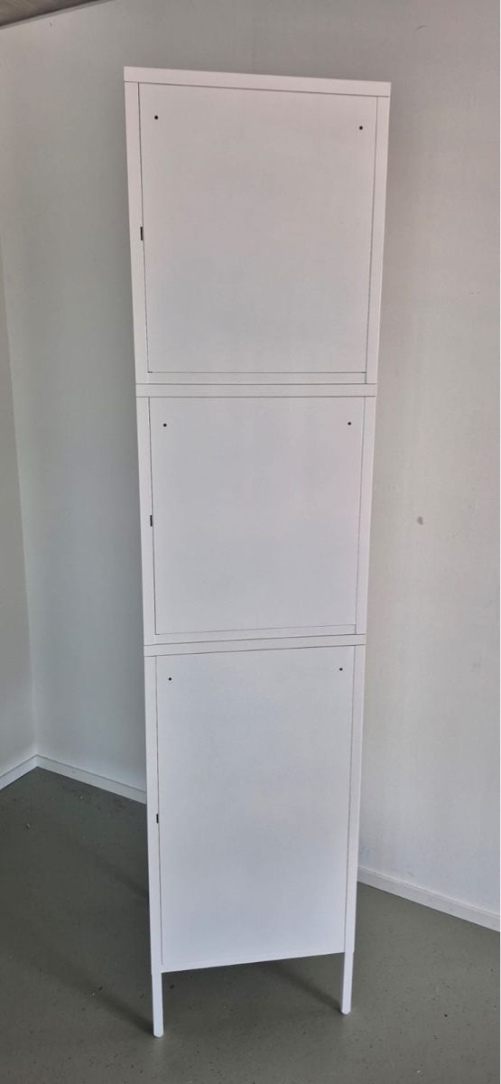 Ikea Armadi: 2 IKEA Hällan Metallschränke – Nuovo (secondo la descrizione) da Zürich venduto da mue_8vws 4