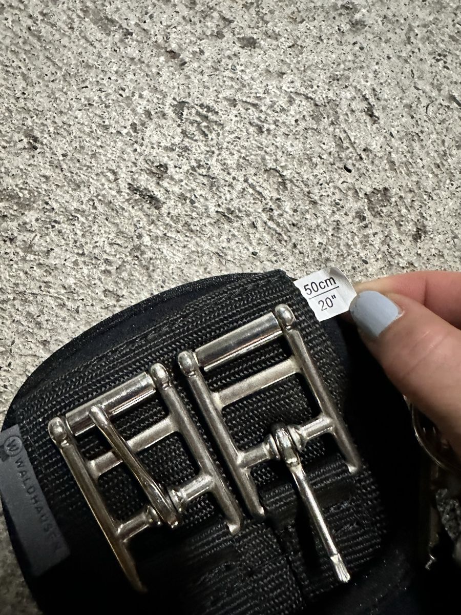 Sattel & Sattelzubehör: Sangle mémoire de forme noir 50cm – Neu (gemäss Beschreibung) aus Plan-les-Ouates von aur_z5pj 1