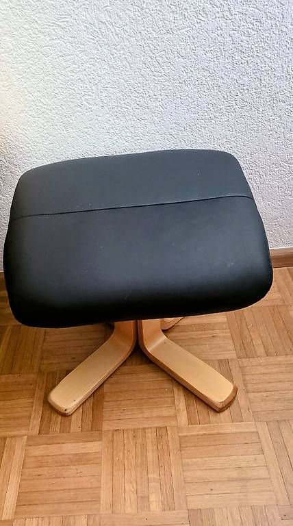 Hocker: Fusshocker Hocker – Gebraucht aus Seewen SO von wit_6lph