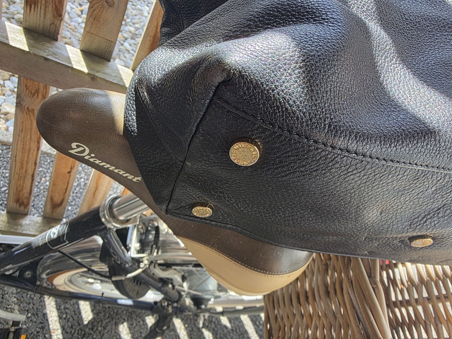 Michael Kors Borse da donna: Michael Kors Ledertasche schwarz/gold gebraucht – Usato da Kaegiswil venduto da Ruckis 7