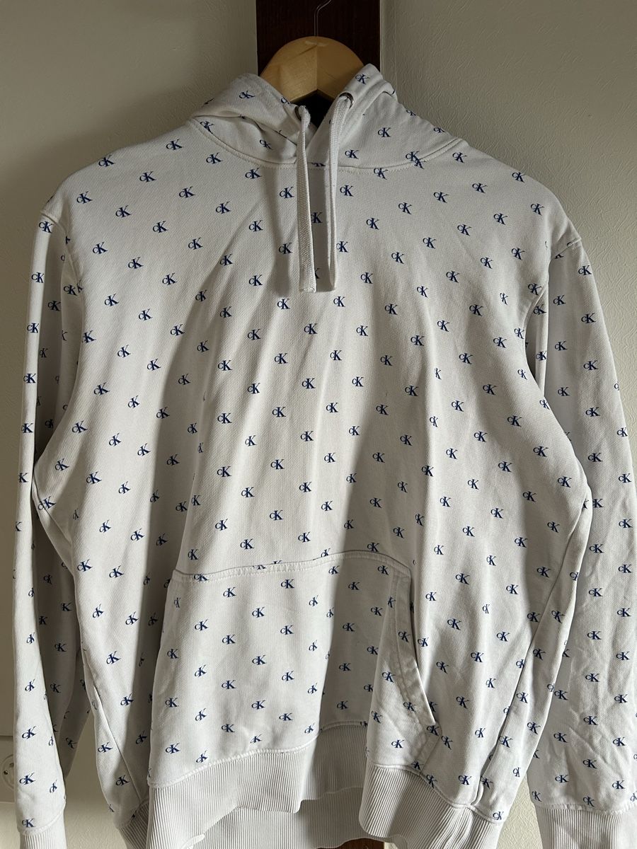 Calvin Klein Maglioni & Felpe: Sweat à capuche Calvin Klein blanc avec logo, Taille M – Usato da Plan-les-Ouates venduto da Dams_