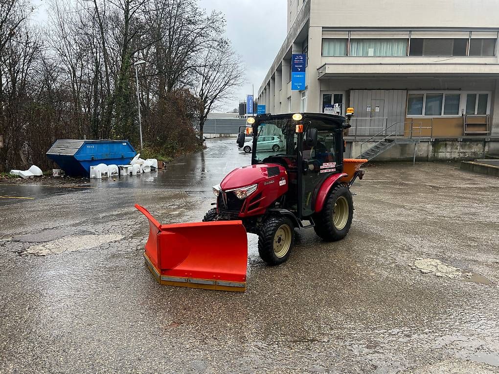 Trattori: Yanmar YT235 Tracteur Traktor – Usato da neuchatel venduto da Ewan13
