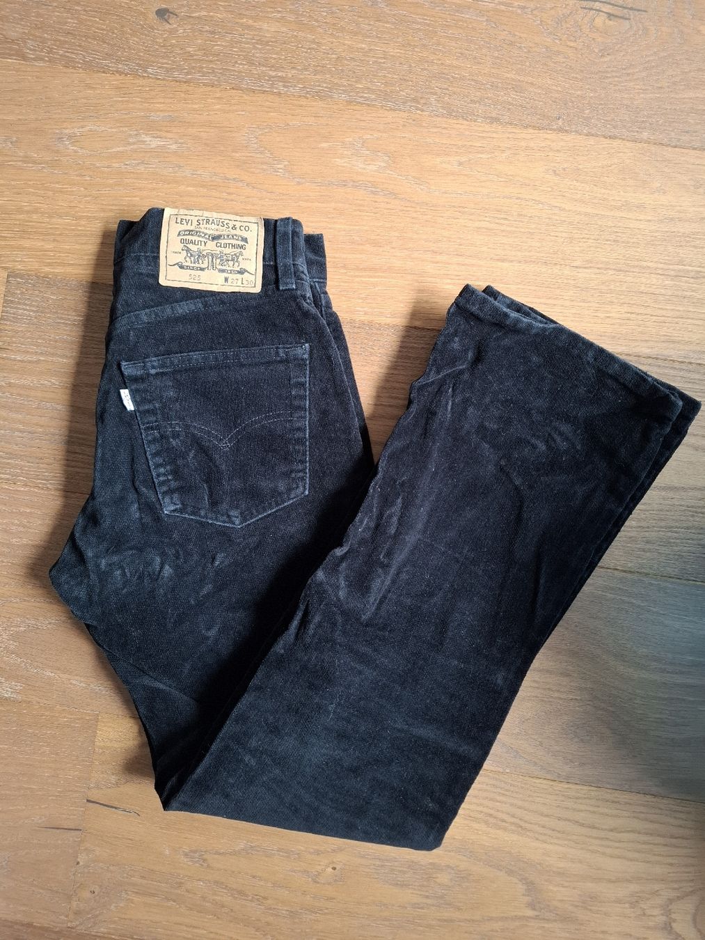 Levi's Hosen: Hose – Gebraucht aus Biel-Benken BL von lki_gn82