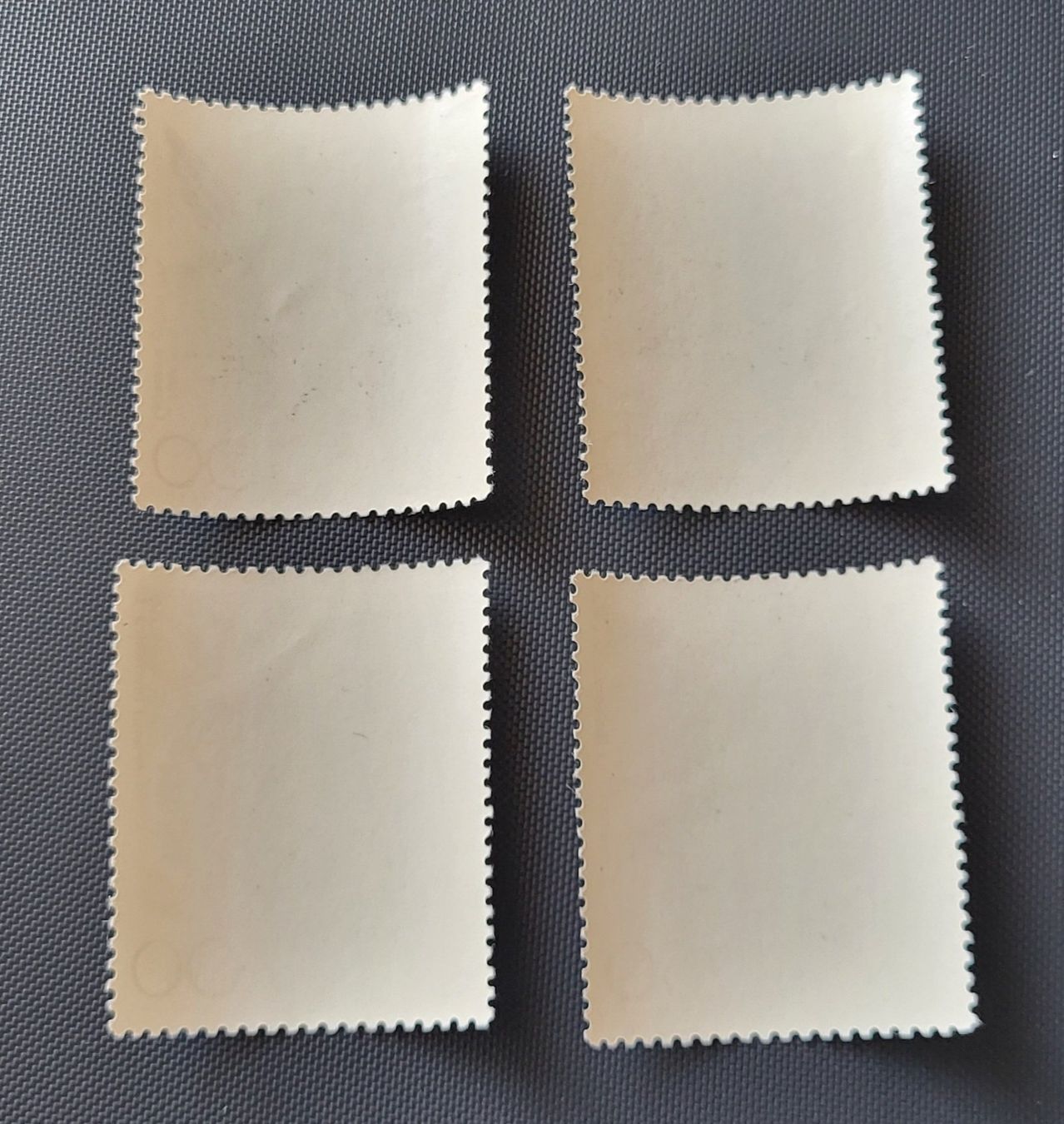 Tutti i francobolli: Portugal 1977 briefmarken – Usato da St Gallen venduto da Stampsalshobby 1