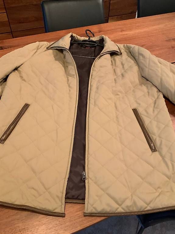 Vestes: Jacke – D'occasion à Basel par annapepe 2