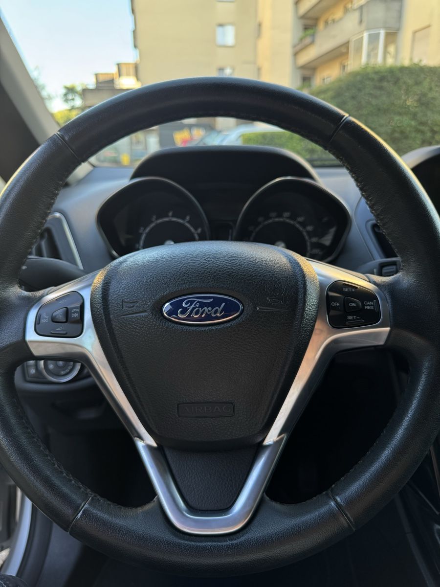 Ford Autos: Ford B-Max 1.6 – D'occasion à Pratteln par Izabela._. 5