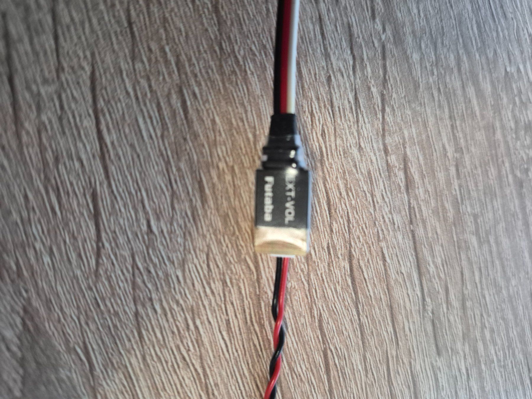 Futaba Modellismo RC: Telemetrie Kabel von Futaba – Usato da Oberriet SG venduto da eri_h879 1