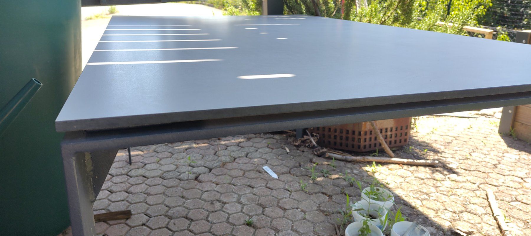 Tavoli: Stabiler Gartentisch Anthrazit / weiss 100 x 160 cm – Usato da Bülach venduto da Gilgenm 6