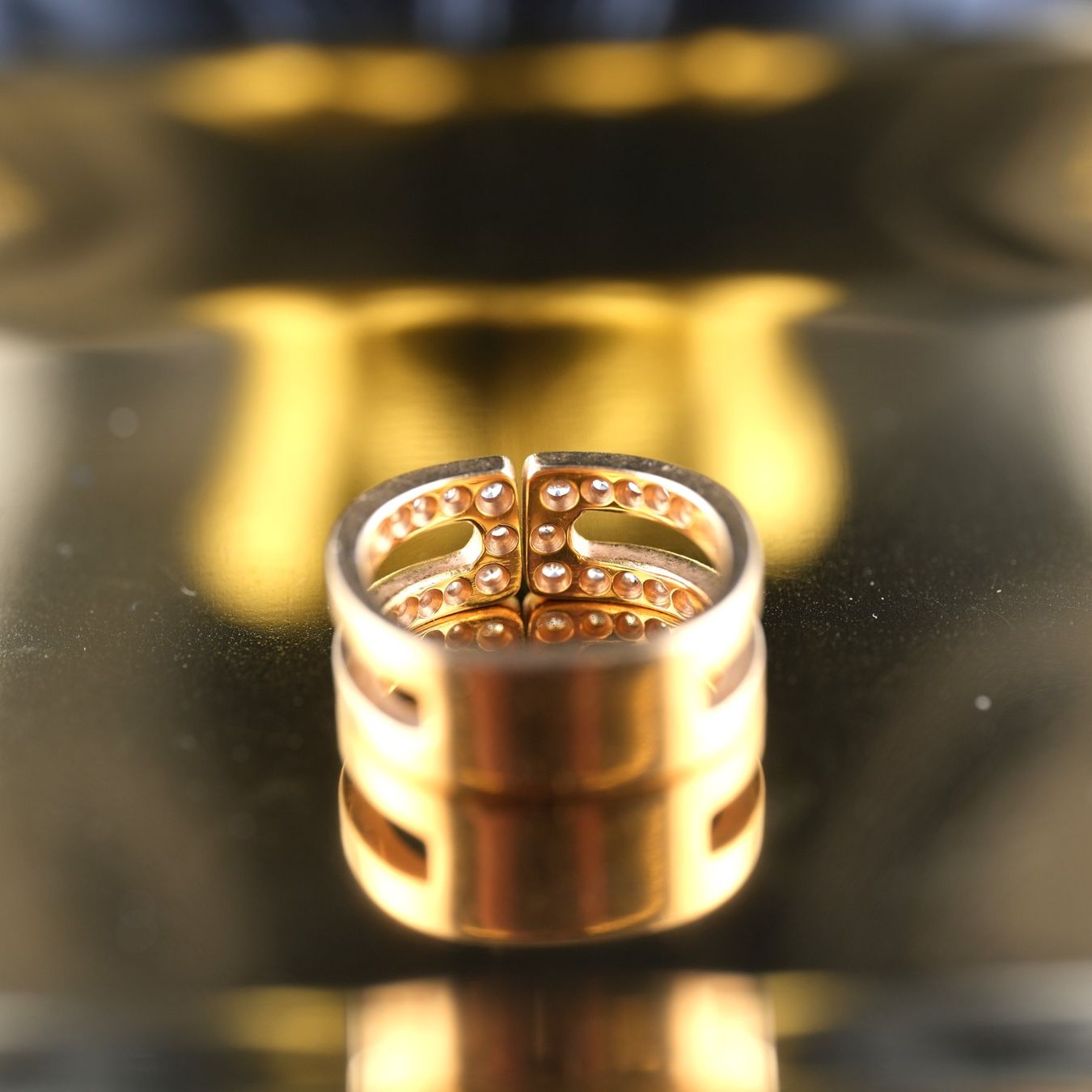 Anelli: Goldring 18K mit Diamanten – Usato da Basel venduto da Vip24 7