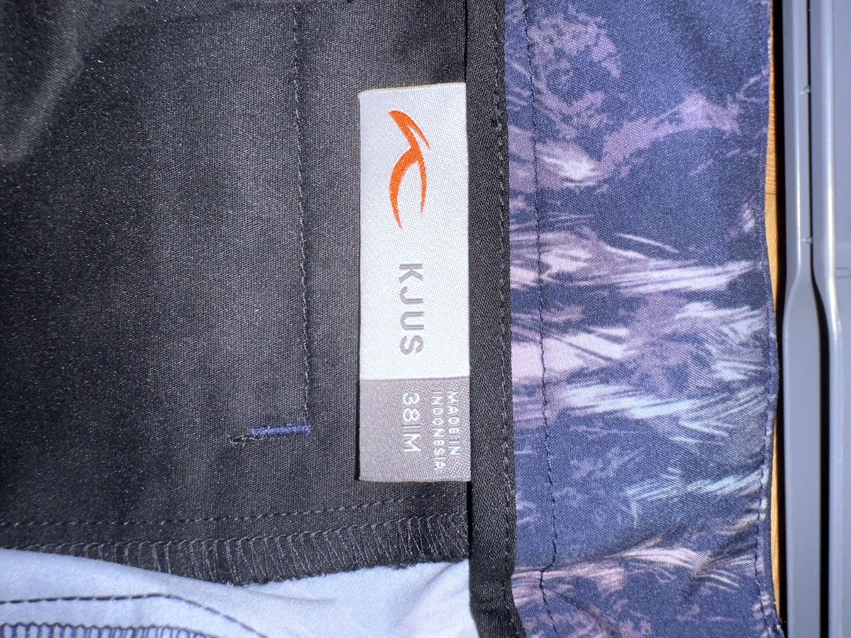 Kjus Pantaloni: Kjus Ladies Inu Short M – Nuovo e nell'imballaggio originale da Neuchatel venduto da feta_ze 2