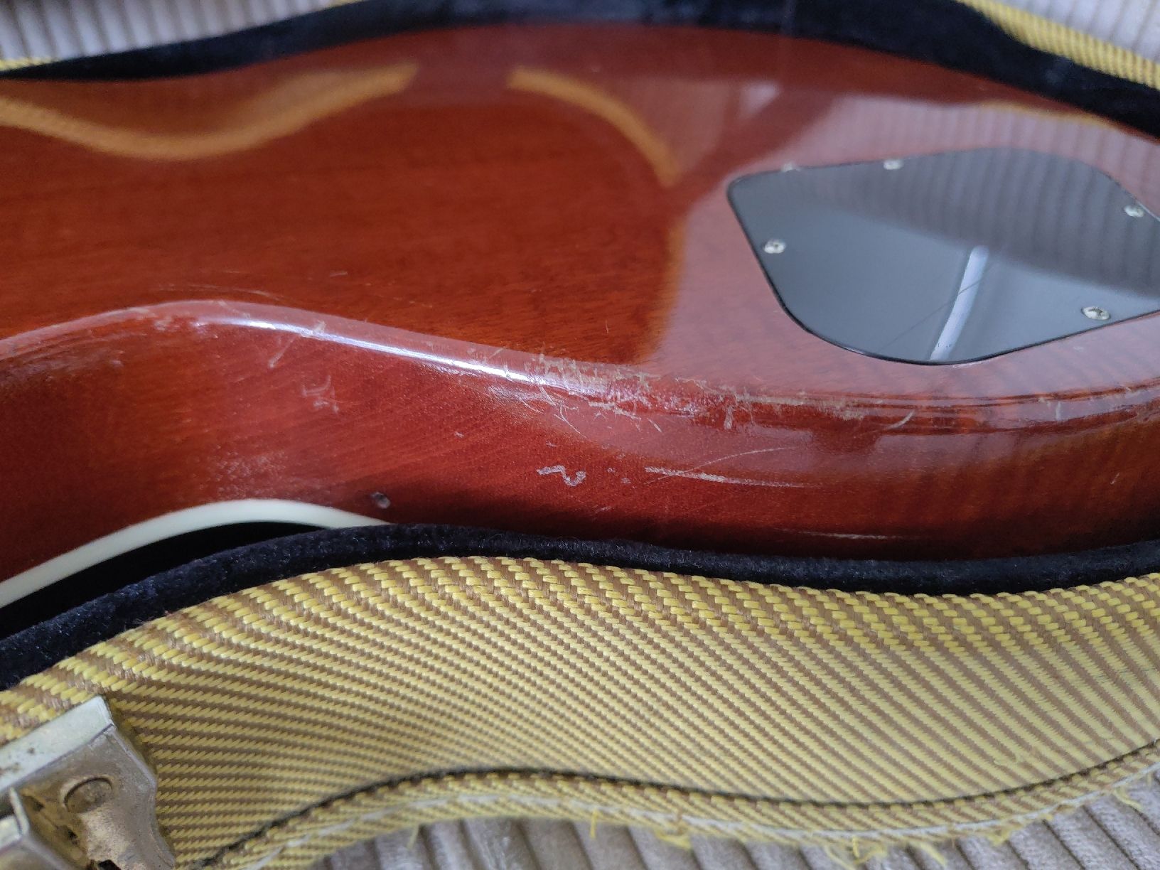 Musikinstrumente: Les Paul Style Gitarre Rio-Palisander – Gebraucht aus Horw von Leopardd 7