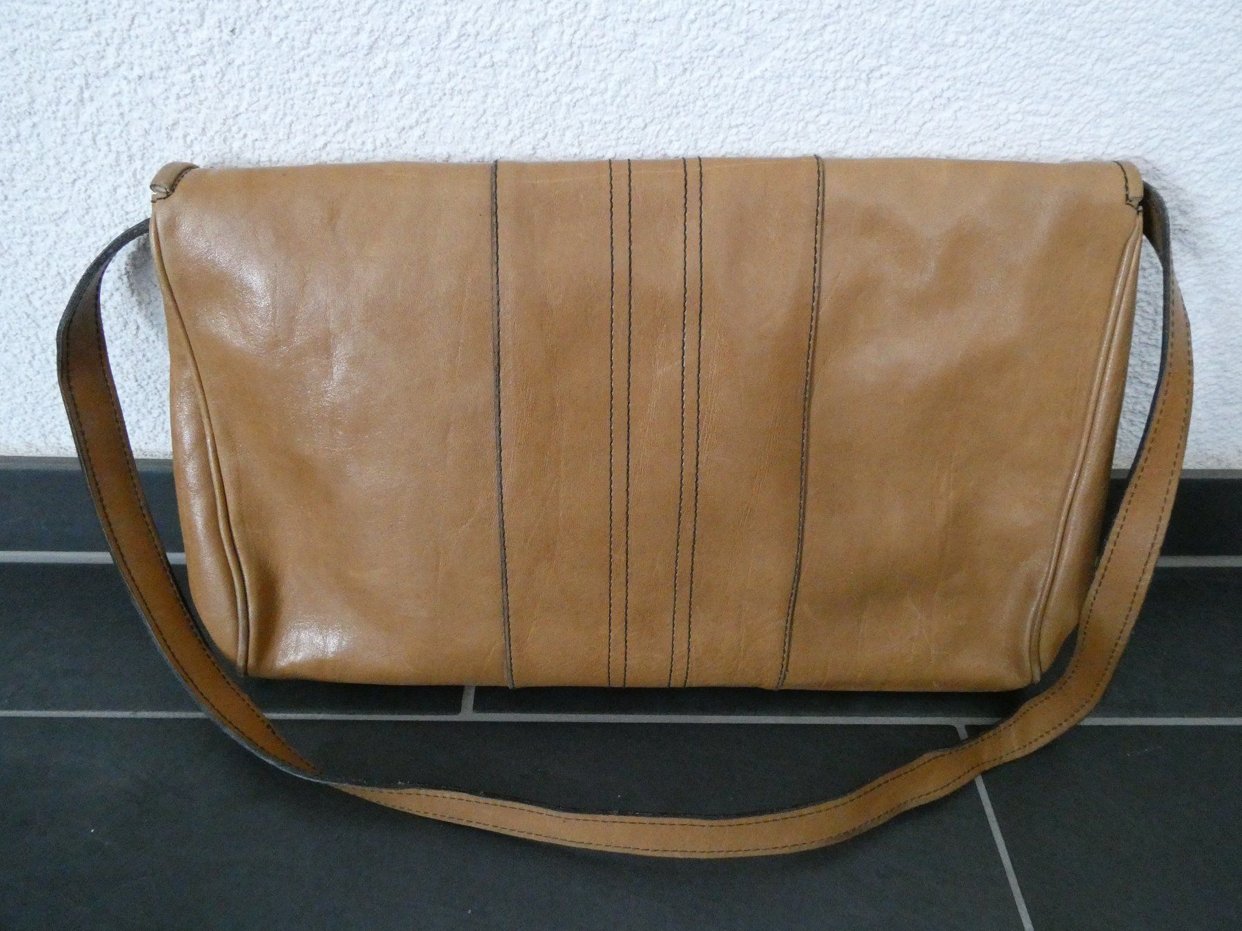 Borse: Vintage Handtasche Echtleder – Usato da Zürich venduto da Jo-Ma 1