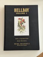 Hellboy Library Edition Volume 1 