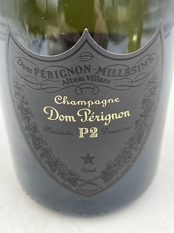 Sonstiges: Bouteille factice. Champagne Don Perignon P2 – Gebraucht aus Genève von Eric1823 1
