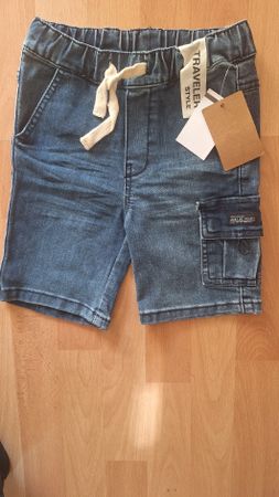 Short en jean garçon neuf, été taille 110