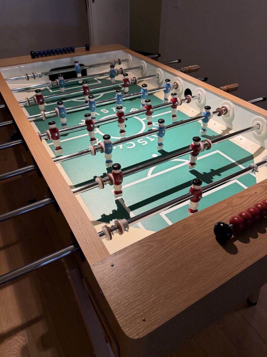 Giocattoli: Tischfussball / Meisterkickertisch – Usato da Oberwil b. Zug venduto da hallihallo12 2