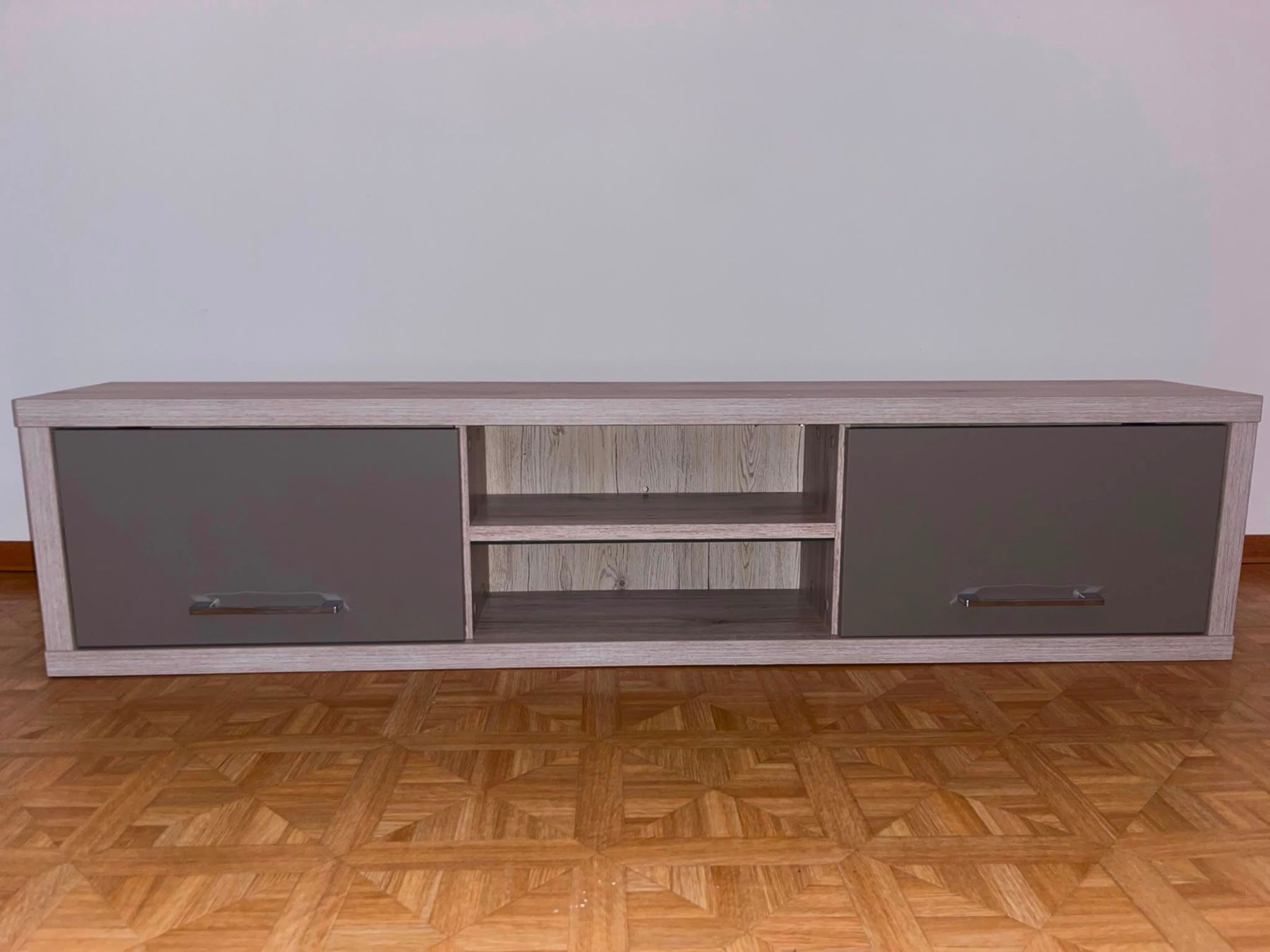 Mobile-home: Vendo due mobili per la sala – D'occasion à Lostallo par gia_ybl8 2