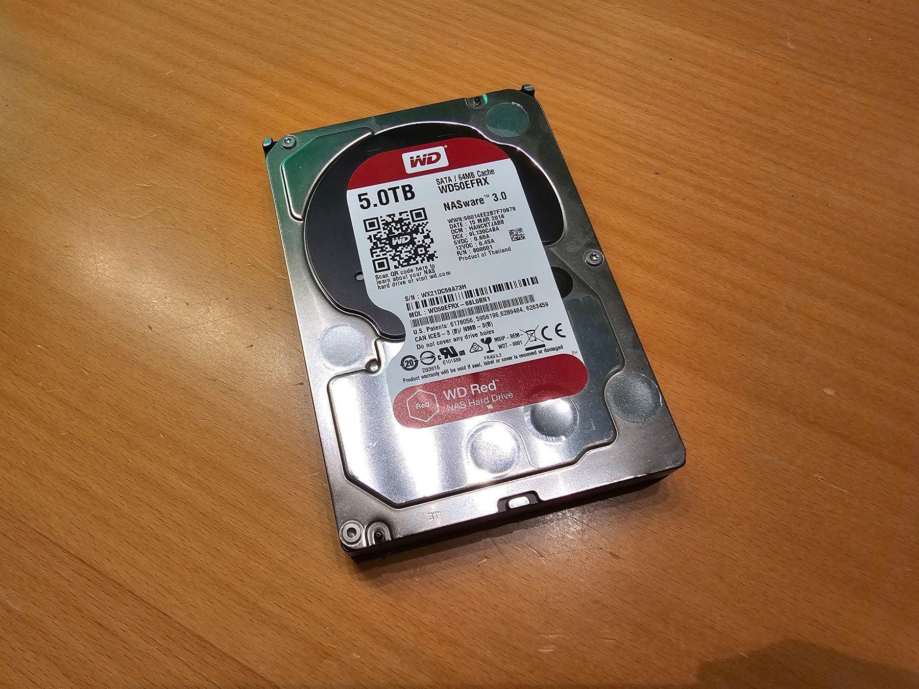 Western Digital Dischi rigidi: Western Digital RED NAS Harddrive 5TB – Usato da Weiach venduto da xx-xx