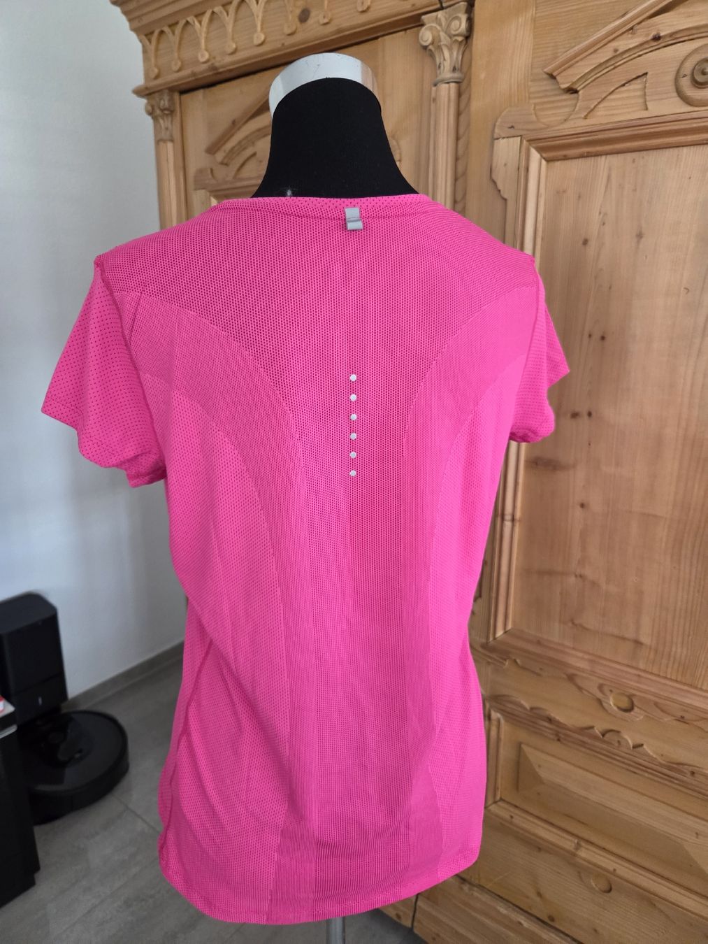 Nike T-shirt: Nike T-Shirt – Nuovo (secondo la descrizione) da Wiesendangen venduto da Sinhuk 1