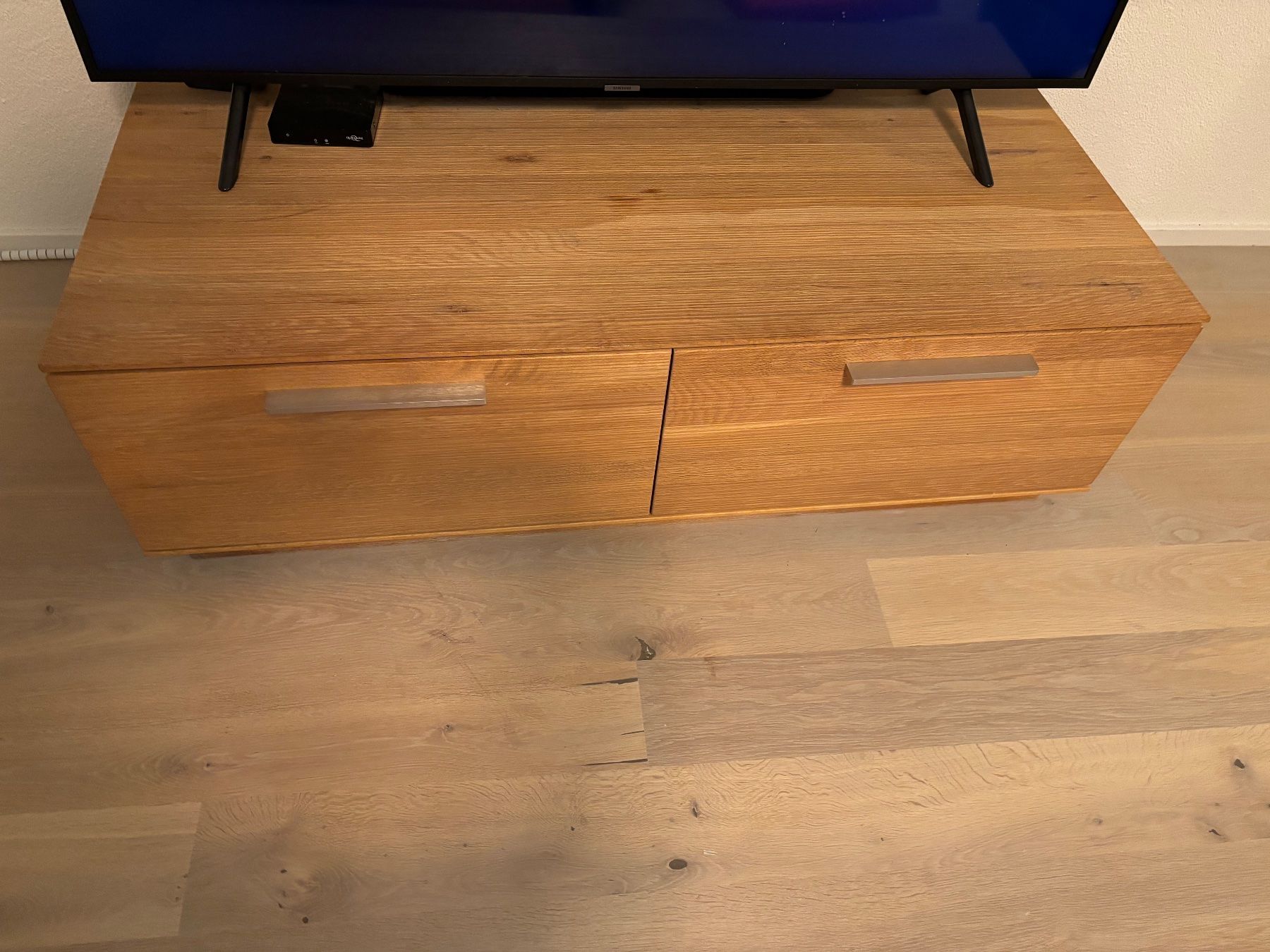 Musterring Mobili TV: Musterring TV Möbel, Wandelement und Wandregal – Usato da Bettlach venduto da Roger_Gloor 2