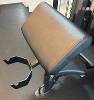 Inspire Curlpult Modul Fitness Armbeuger Hantelbank