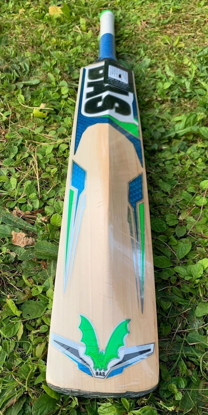 Articoli in legno: Cricket Bat BAS Vampire Supreme SH – Nuovo e nell'imballaggio originale da Luzern venduto da ronymamuni 2