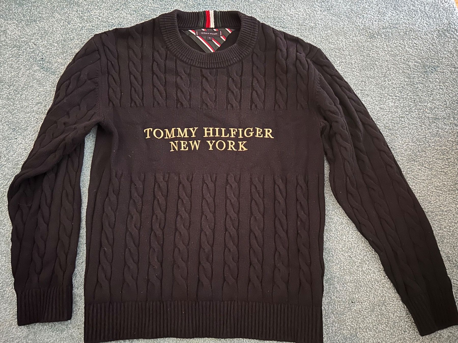 Tommy Hilfiger Maglioni & Felpe: Tommy Hilfiger Wolle Pullover Top Zustand – Usato da Bern venduto da floorball_zoro