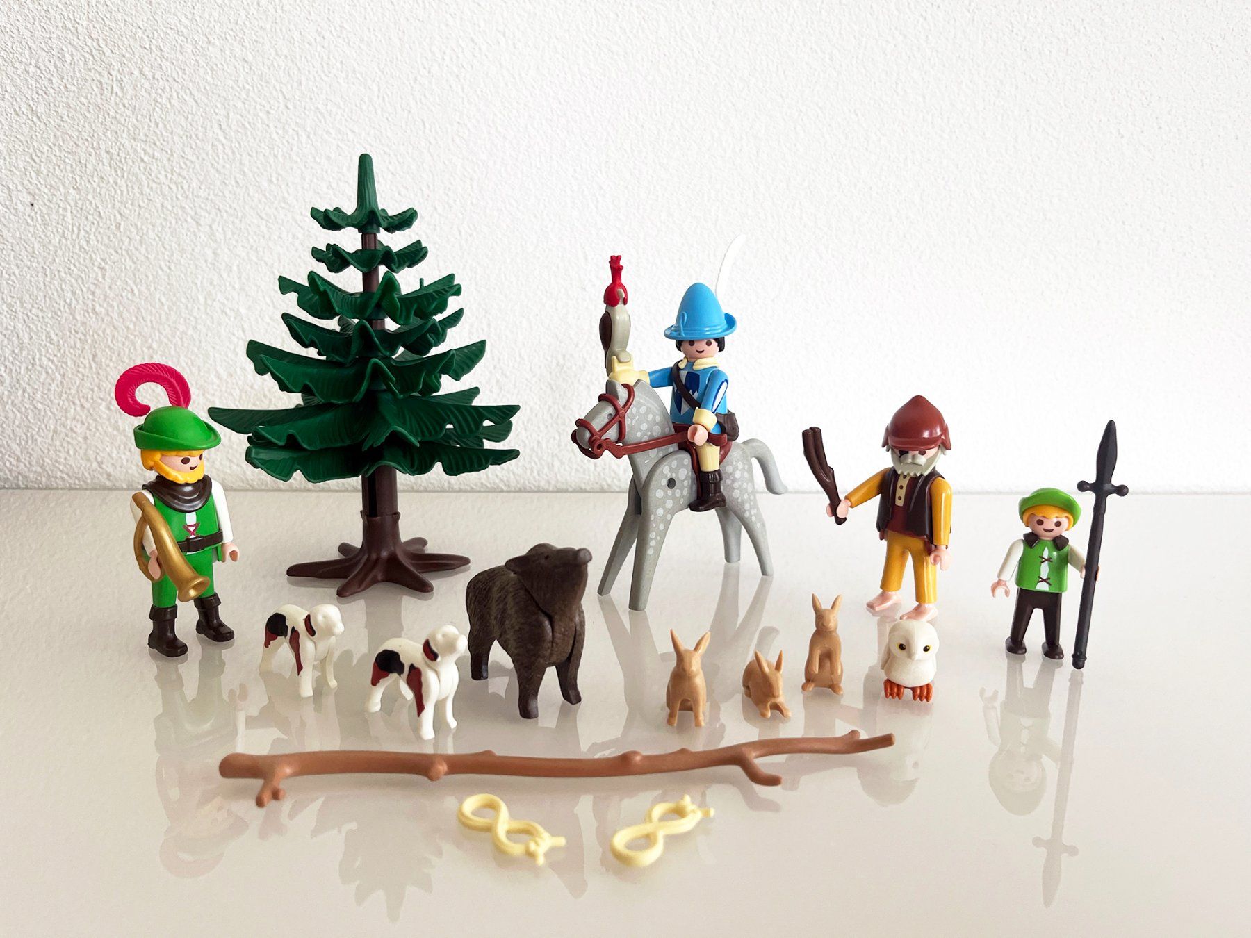 Playmobil Giocattoli: Playmobil Medieval Outlaws Feast Sets – Usato da Lausanne venduto da BeyondStories 7