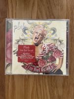 Pink - I'm Not Dead