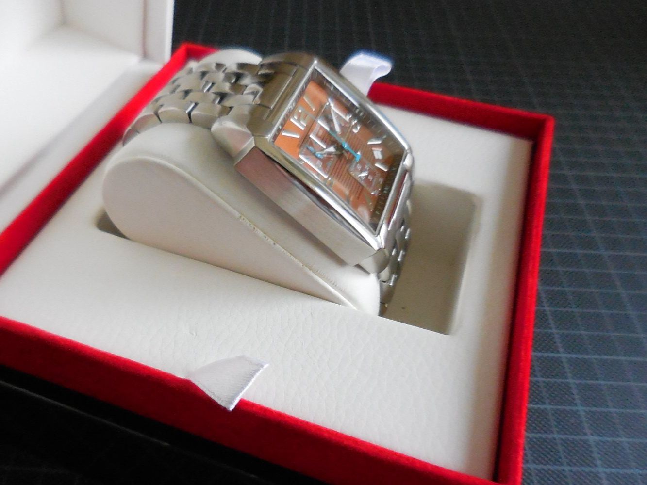 Tissot Orologi: TISSOT QUADRATO quarz chrono braun – Nuovo (secondo la descrizione) da Waldstatt venduto da 37bernhard79 2