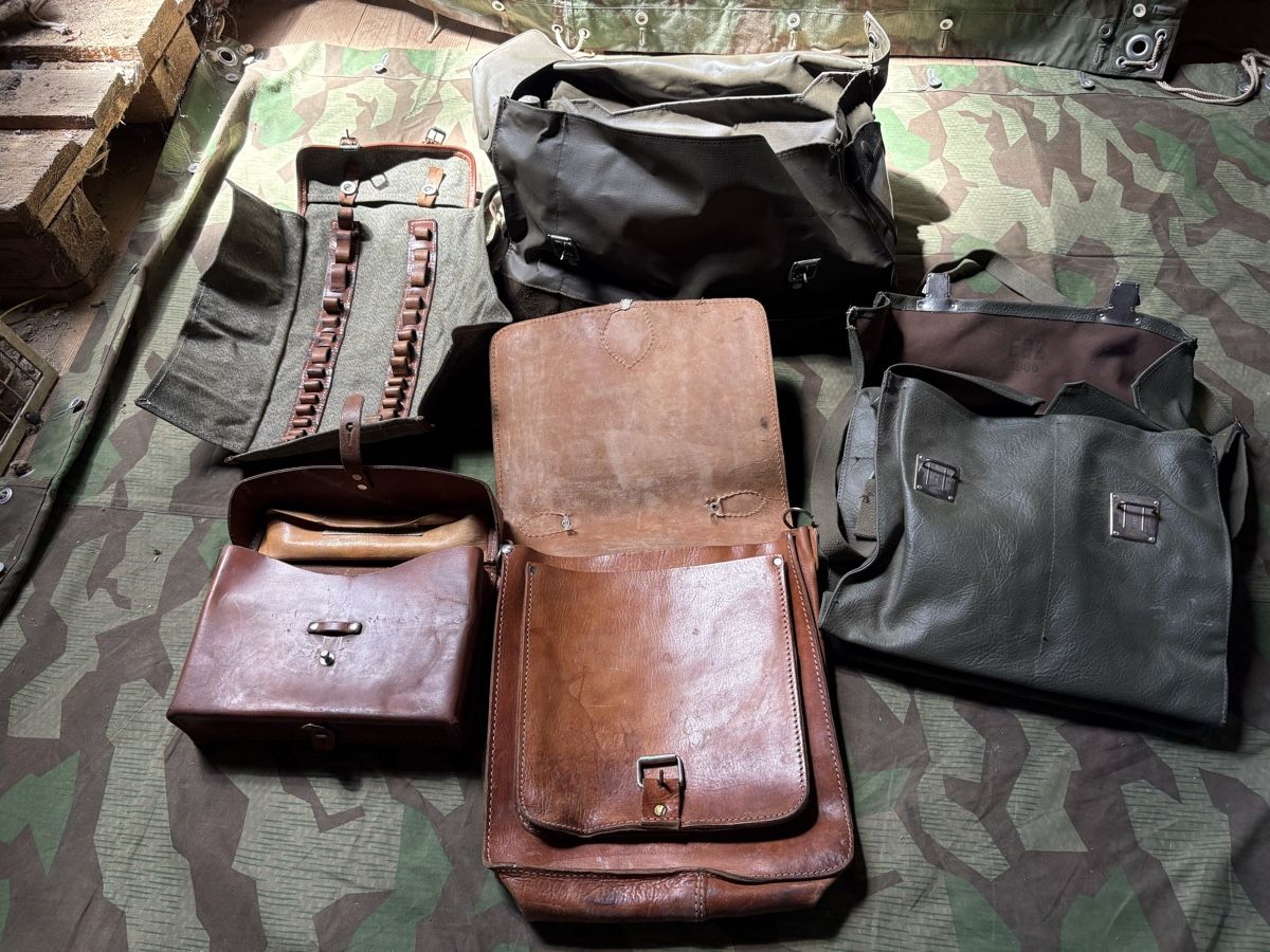 Armée suisse Sacs: Schweizer Armee Taschen Set – D'occasion à Wil ZH par El_Bicho 1