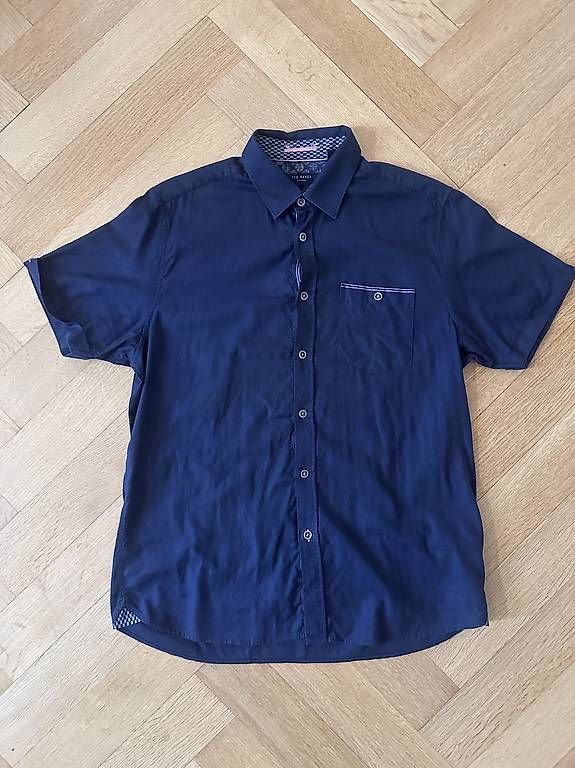 Camicie: Ted Baker Kurzarm-Hemd – Usato da Basel venduto da thmnn