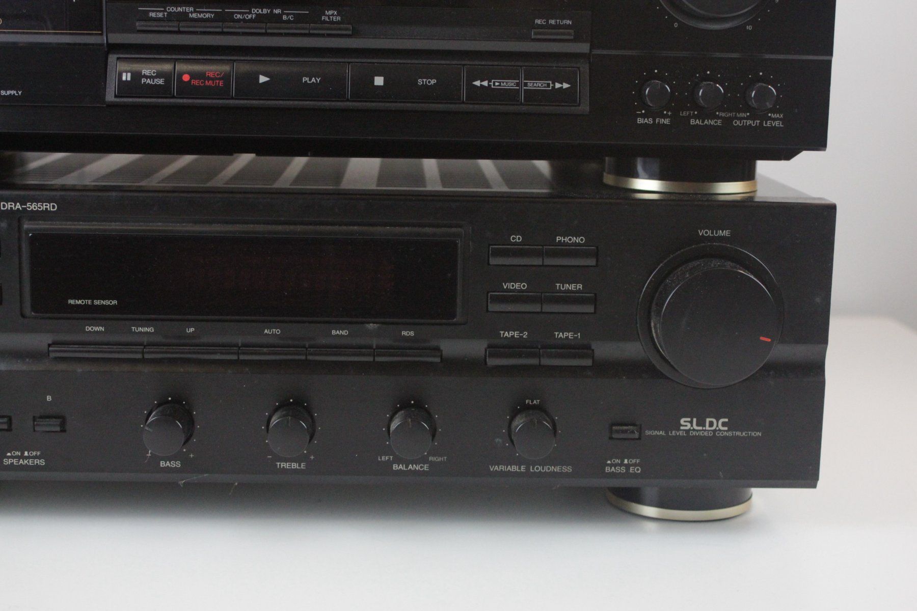 Denon Amplificatori: Denon Hi-Fi Set DRA-565RD & DRM-600 – Usato da Basel venduto da IRMAundFRED 5