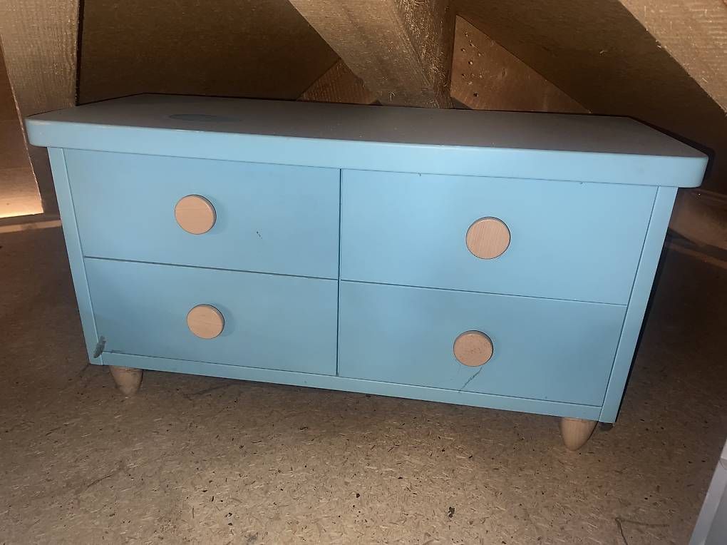 Commodes: Kommode – D'occasion à Ruggell par bwi_k5zs