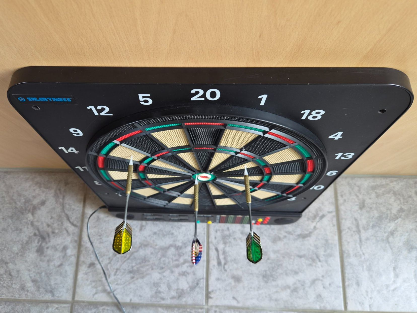 Tiro con l'arco: Smartness elektronische Dartscheibe – Usato da Kreuzlingen venduto da LeslieBar 2