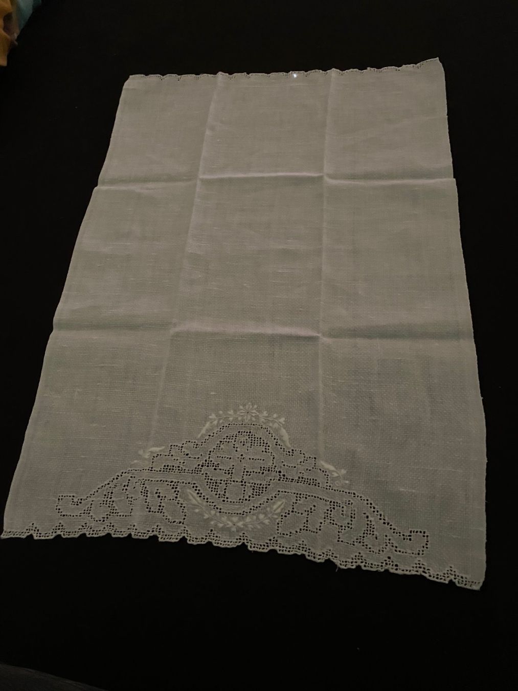 Altra biancheria da tavola: Deckchen  weiss Vintage – Usato da Allenwinden venduto da Obalu 2