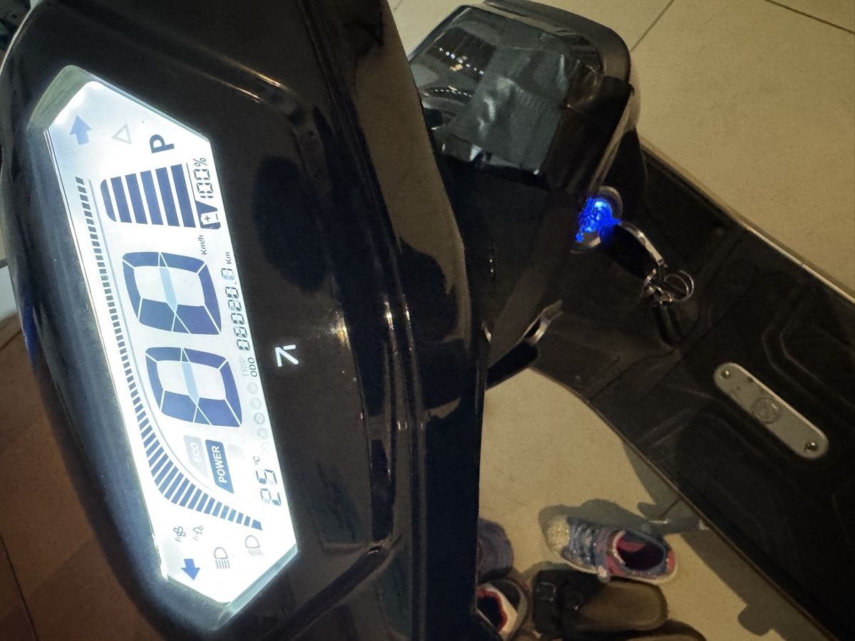 Next Electric Motors Scooters: Next nx1 roller – Gebraucht aus Burgdorf von ikebrown85 2