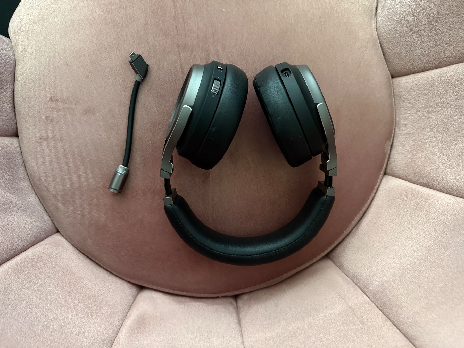 Corsair Kopfhörer: Corsair Virtuoso SE – Gebraucht aus Lenzburg von VukiSee 3