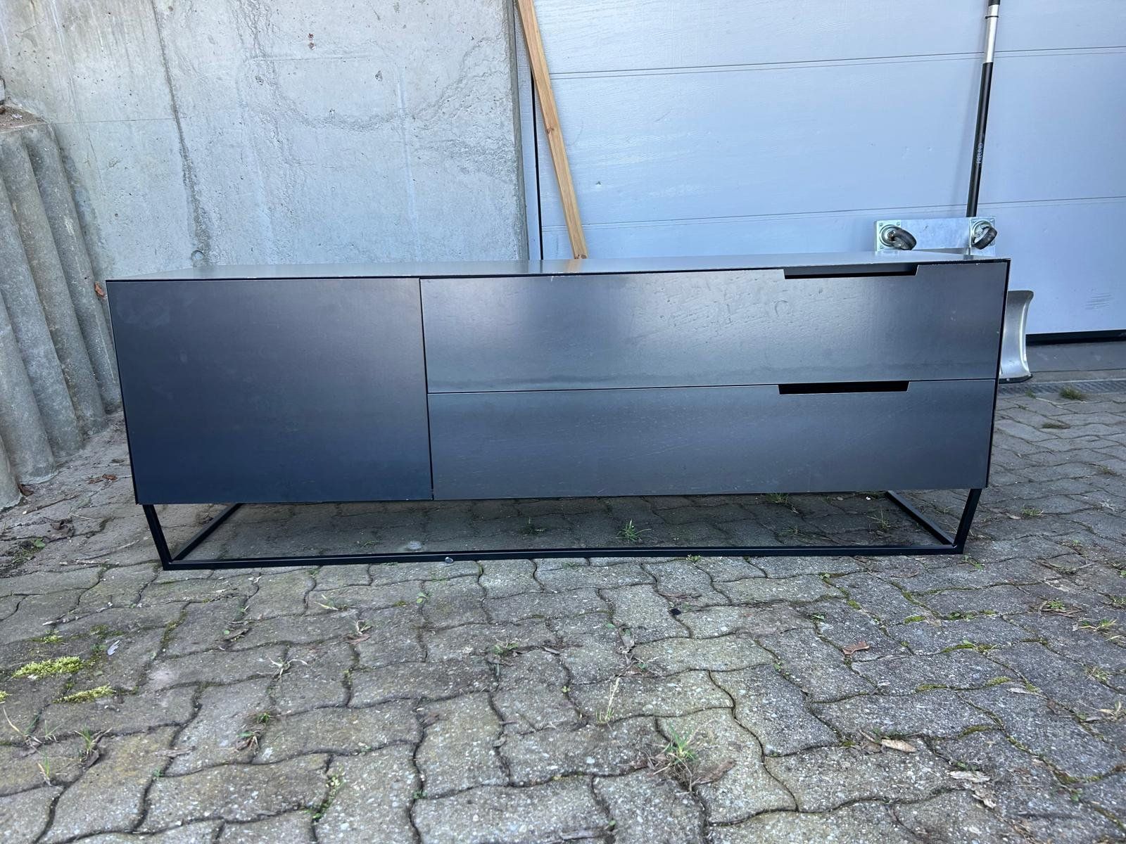 Mobili TV: TV-Möbel/Lowboard, 170x48x60.5cm – Usato da Jegenstorf venduto da RobyJian