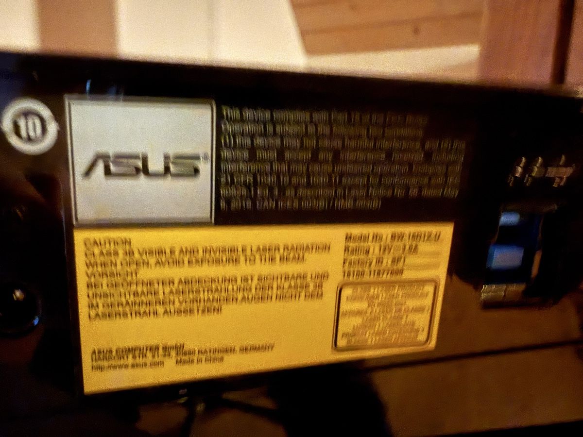 Asus PC: Asus BW-16D1X-U – Usato da St.Gallen venduto da Joba3 1