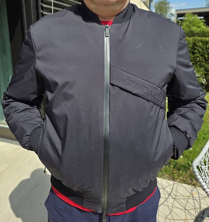 Moncler Jacken: Veste homme Moncler – Gebraucht aus Villars-sur-Glâne von soprano1975