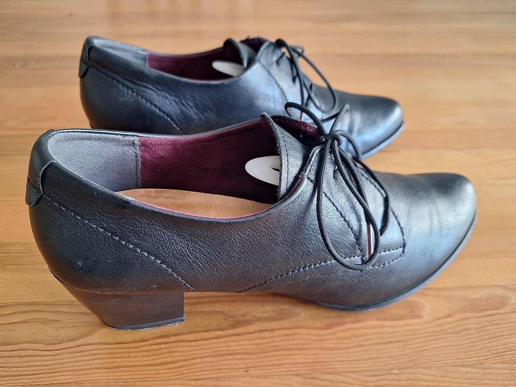 Damenschuhe: Lederschuhe Gr.41 – Gebraucht aus Zürich von Blue_44