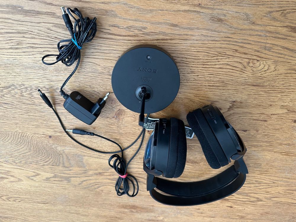 Sony Kopfhörer MDR-RF811RK | Kaufen auf Ricardo