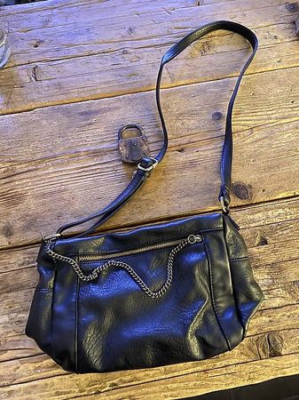 Schwarze Leder Handtasche