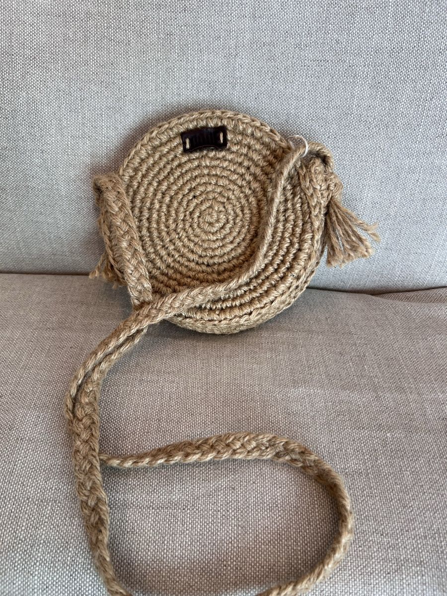 Borse da donna: Handmade Jute Circular Bag - Perfect Summer Accessory! – Nuovo (secondo la descrizione) da Goldau venduto da Kseniya123