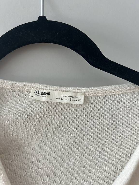 Pull&Bear Pullover & Sweatshirts: Pull&Bear Oberteil – Gebraucht aus Münsingen von eny04 1