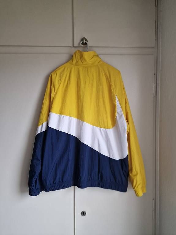 Jacken: Windjacke Nike Big Swoosh Gr L – Gebraucht aus Bern von Huha1 2