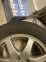 Winterkompletträder R16 mit Alu-Felgen & Spikes
