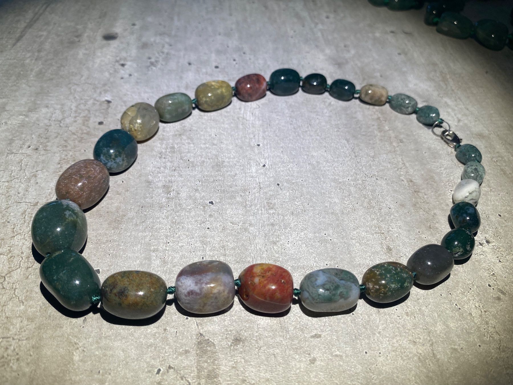 Ketten: Edelstein Halskette - multicolor Jade – Neu und originalverpackt aus Laax GR von krippenfiguren-laax 7