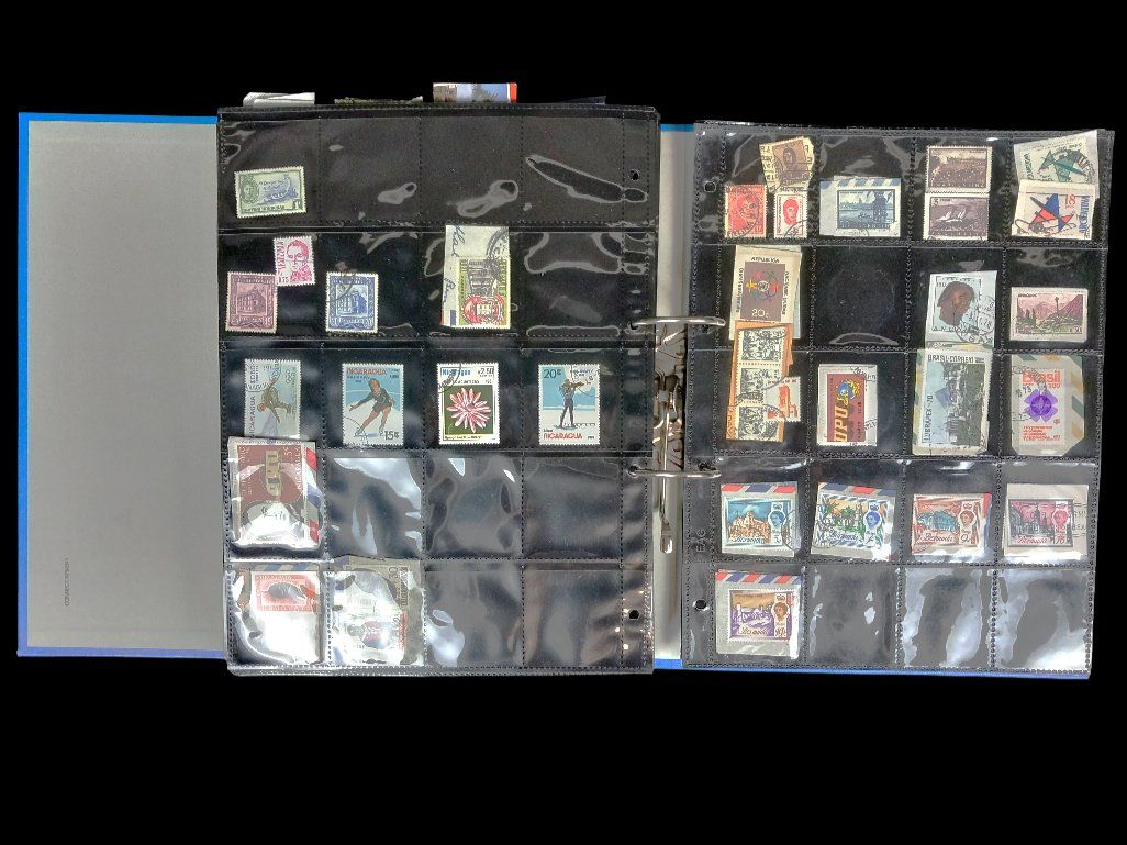 Tutti i francobolli: 1 Ordner Briefmarken International, grob sortiert – Usato da Hünenberg venduto da Restwert_Zug 4